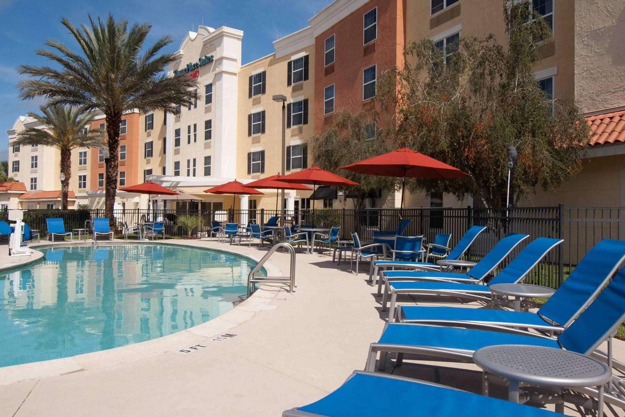 Towneplace Suites דה וילאג'ס מראה חיצוני תמונה